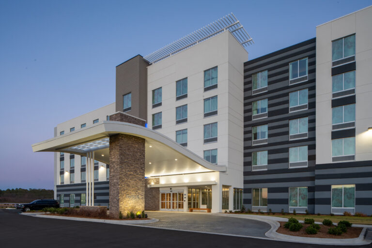 Fairfield Inn & Suites